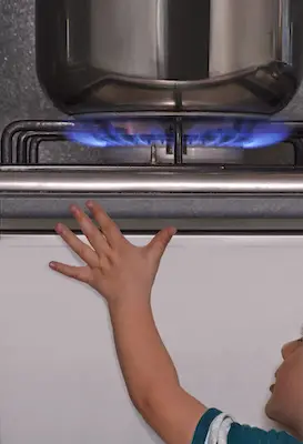 caution around hot fat caution around hot fat